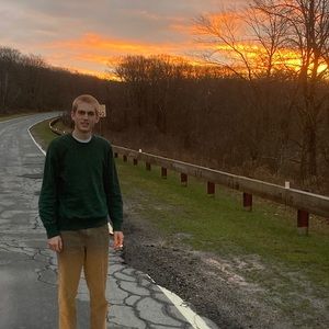 Meet your Posher, Henry